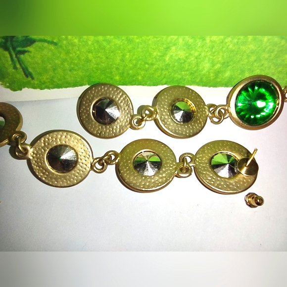 Green Rhinestone Dangle Vintage Earrings - Picture 9 of 14